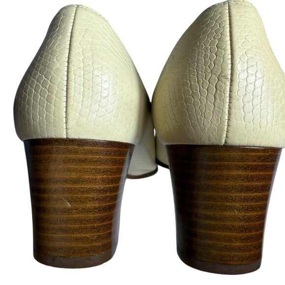 Vintage Salvatore Ferragamo Italy Cream Lizard-Embossed Leather Pumps โ Size 6.5 - Picture 7 of 12